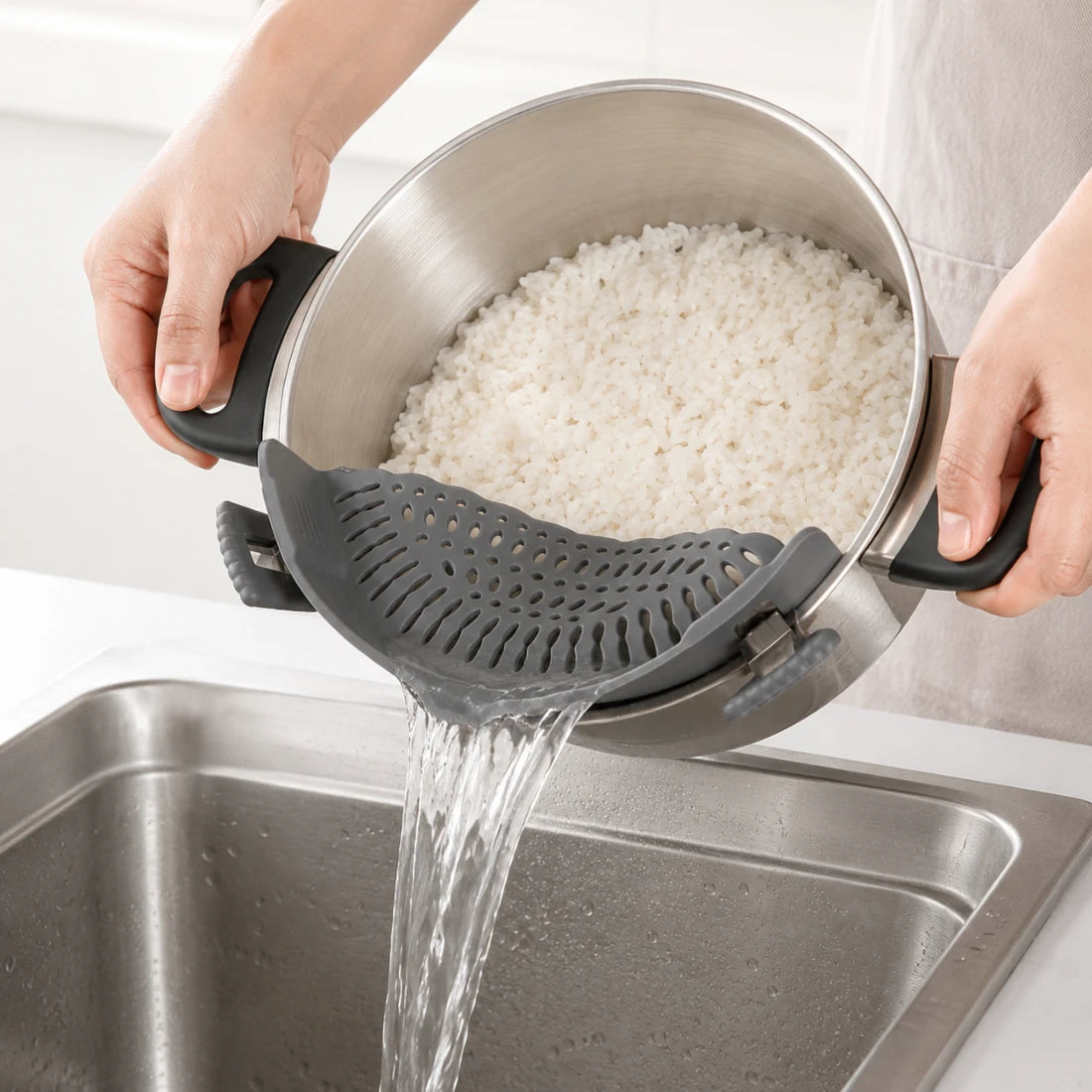 Tavira Clip-On Strainers