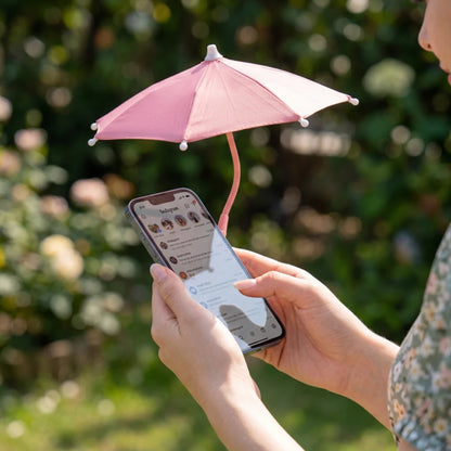 Elara Glow Magnetic Phone Umbrella