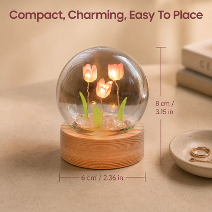 Elara Glowing Tulip Lamp