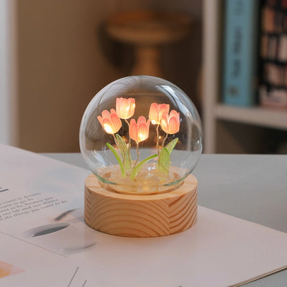 Elara Glowing Tulip Lamp